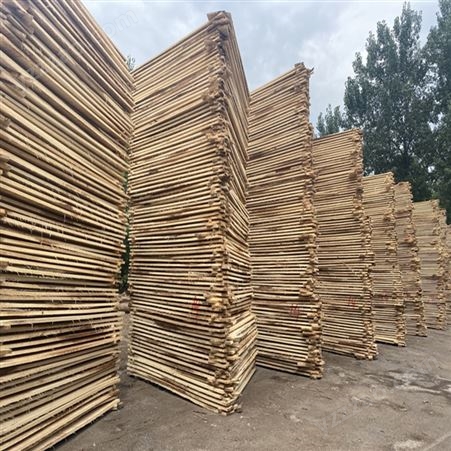 白椿木板材  景弘木业  防虫耐腐，干燥快，变形小，加工容易！
