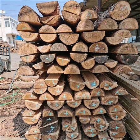 木方 辐射松异形木材木楔子垫木三角木熏蒸定制 建亿建筑